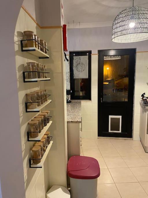 Charming Two Bedroom Apartment Карвоейру Экстерьер фото